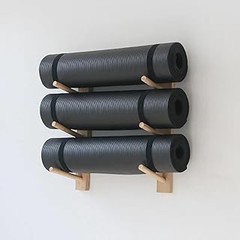 Descubre qué es un organizador para bolsters de yoga y sus beneficios